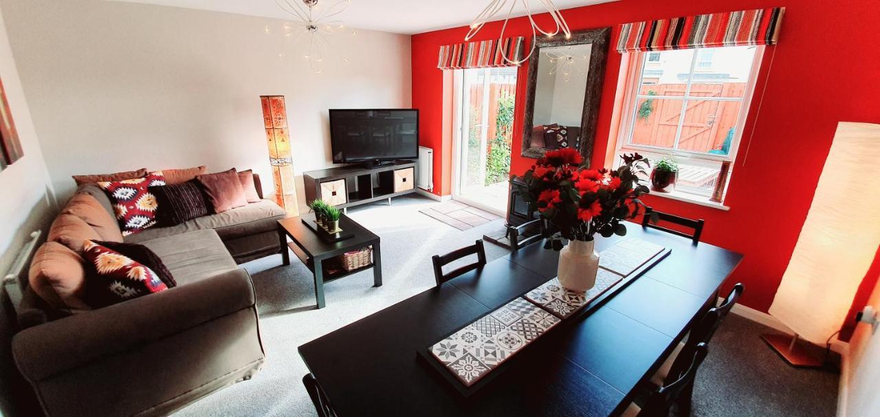 Have It All.....city, Golf, Beaches & Countryside. *